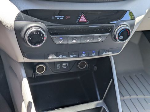 Used 2019 Hyundai Tucson Value AWD/4WD image 20