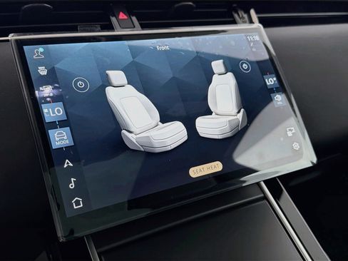 New 2026 Land Rover Range Rover Evoque S AWD/4WD image 21