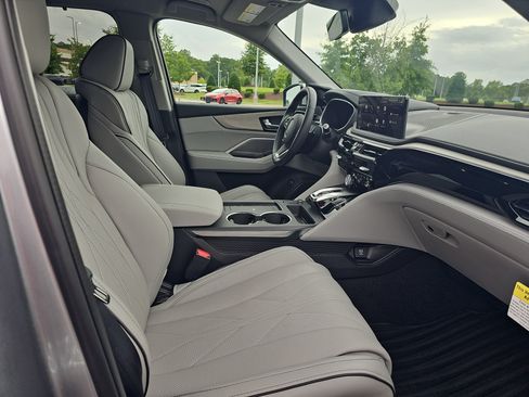 Used 2026 Acura MDX SH-AWD w/ Advance Package image 10