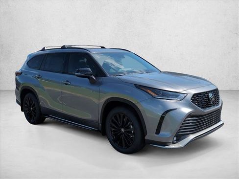 New 2026 Toyota Highlander XSE AWD/4WD image 7