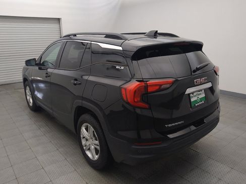 Used 2019 GMC Terrain SLE w/ Driver Convenience Package FWD image 5