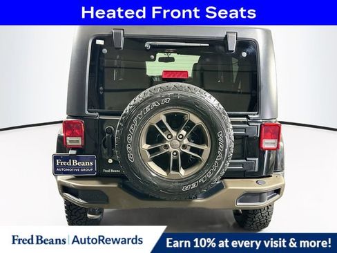 Used 2017 Jeep Wrangler Unlimited Sahara AWD/4WD image 7