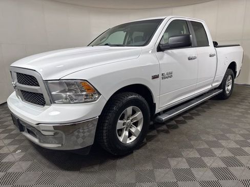 Used 2018 RAM 1500 Classic SLT image 8