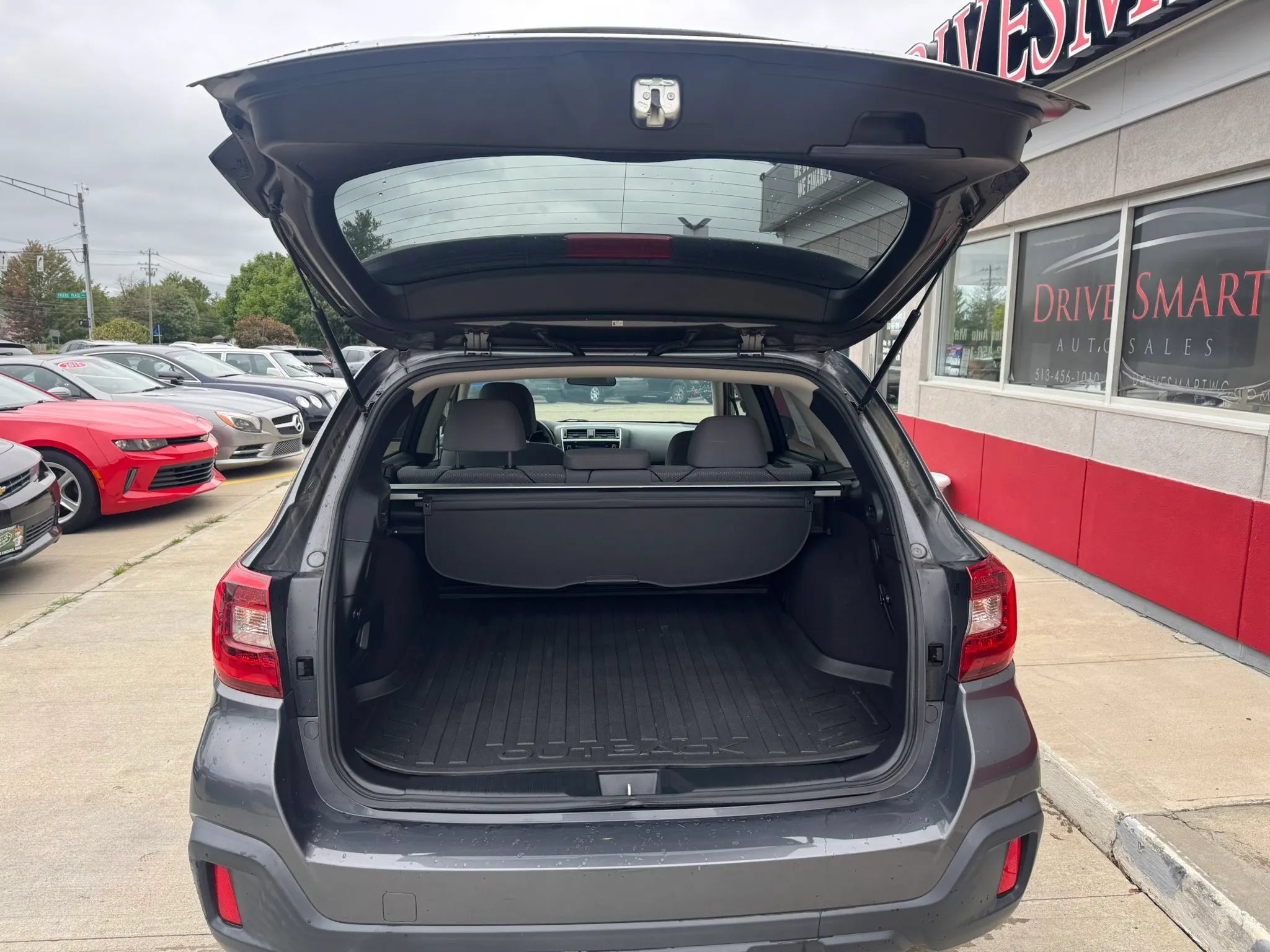 Used 2018 Subaru Outback 2.5i Premium AWD/4WD image 12