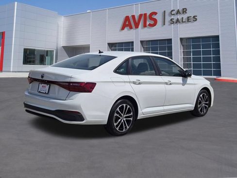 Used 2025 Volkswagen Jetta Sport FWD image 6