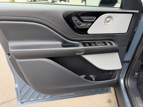 New 2026 Lincoln Aviator Reserve AWD/4WD image 25
