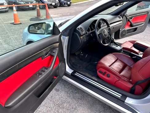 Used 2006 Audi S4 Cabriolet image 21