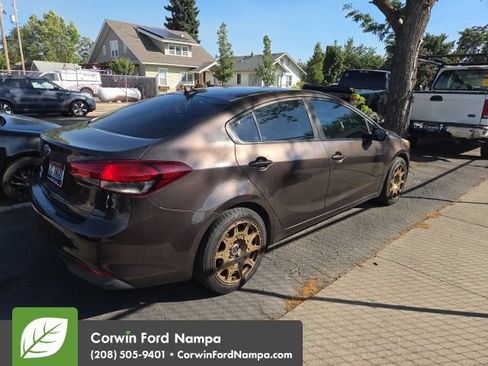 Used 2017 Kia Forte LX w/ LX Popular Package FWD image 7