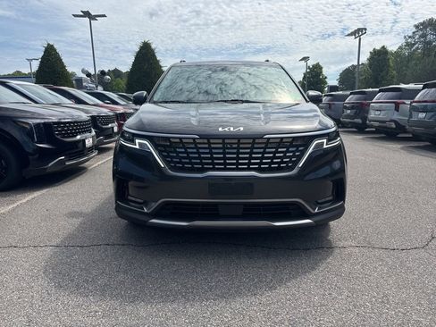 Used 2024 Kia Carnival SX image 6