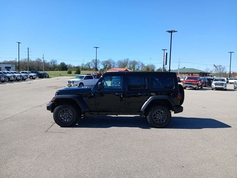 New 2026 Jeep Wrangler Unlimited Sport w/ Convenience Group image 4