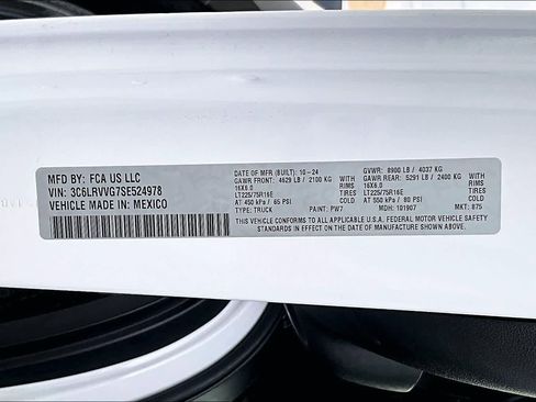 Used 2025 RAM ProMaster 2500 w/ U-Haul Equipment Group FWD image 19