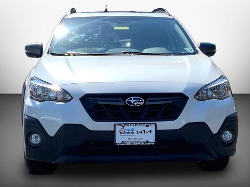 Used 2022 Subaru Crosstrek 2.5i Sport w/ Moonroof Package AWD/4WD image 6