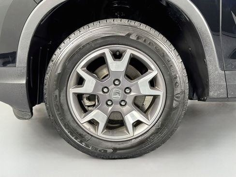 Certified 2023 Honda Passport TrailSport image 32