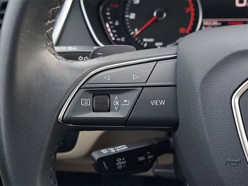 Certified 2023 Audi Q5 2.0T Premium w/ Convenience Package image 9