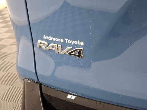 Used 2025 Toyota RAV4 XSE w/ Advanced Technology Package AWD/4WD image 24