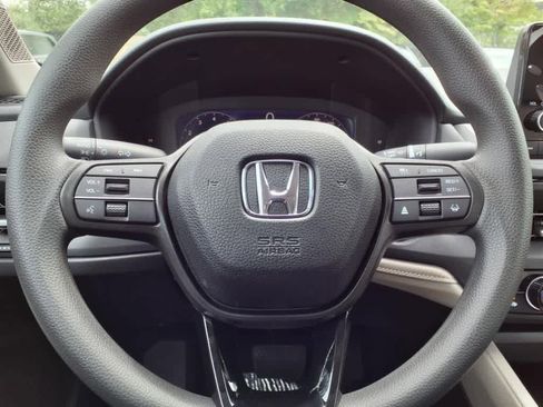 New 2025 Honda Accord SE image 15