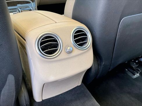 Used 2017 Mercedes-Benz C 300 Sedan image 31