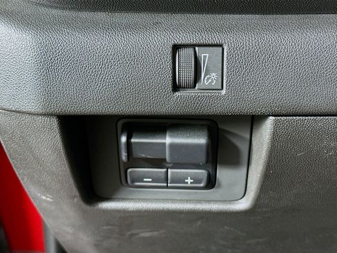Used 2024 Chevrolet Colorado Trail Boss w/ Advanced Trailering Package AWD/4WD image 16