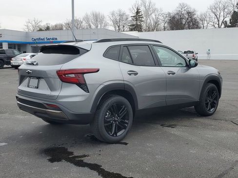 New 2026 Chevrolet Trax ACTIV w/ Sunroof Package image 3