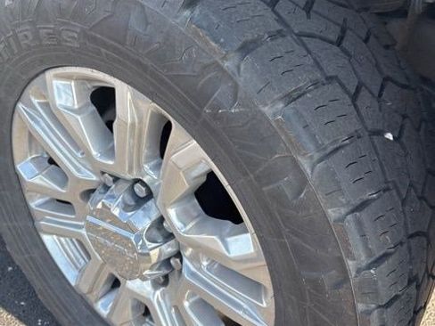 Used 2023 GMC Sierra 3500 Denali w/ Denali Ultimate Package image 14