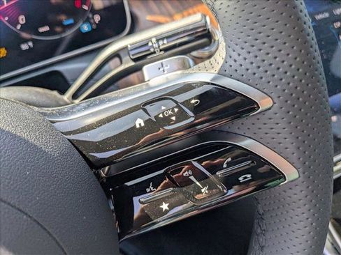 New 2025 Mercedes-Benz C 300 4MATIC Sedan image 13