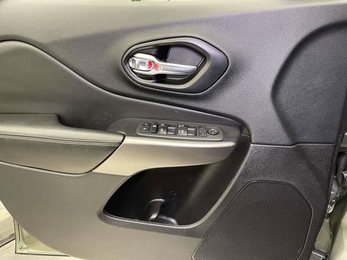 Used 2021 Jeep Cherokee Latitude Lux image 33