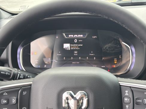 New 2026 RAM 1500 Big Horn AWD/4WD image 31