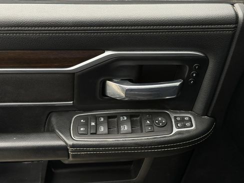 Used 2024 RAM 2500 Laramie AWD/4WD image 23