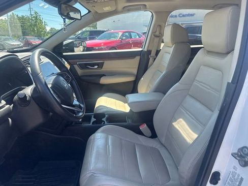Used 2017 Honda CR-V Touring image 19