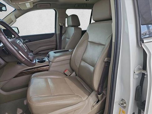 Used 2019 GMC Yukon SLT w/ HD Trailering Package image 13