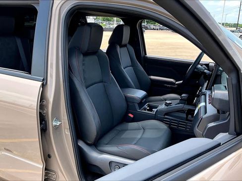Used 2025 Toyota 4Runner TRD Pro AWD/4WD image 9