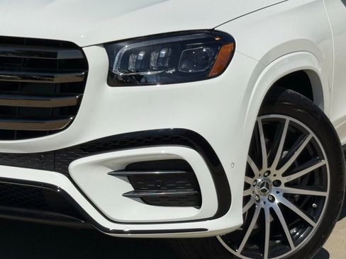 New 2026 Mercedes-Benz GLS 450 4MATIC image 3