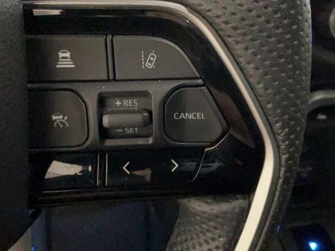 Certified 2024 Toyota Sequoia Platinum AWD/4WD image 17