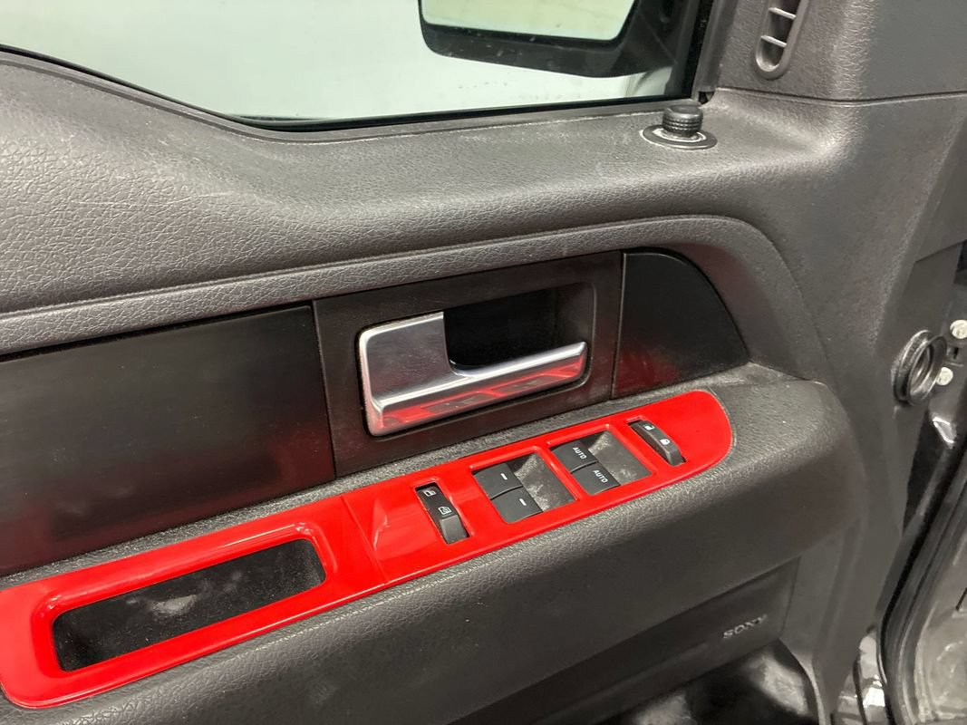 Used 2014 Ford F150 FX4 w/ Equipment Group 402A Luxury AWD/4WD image 10