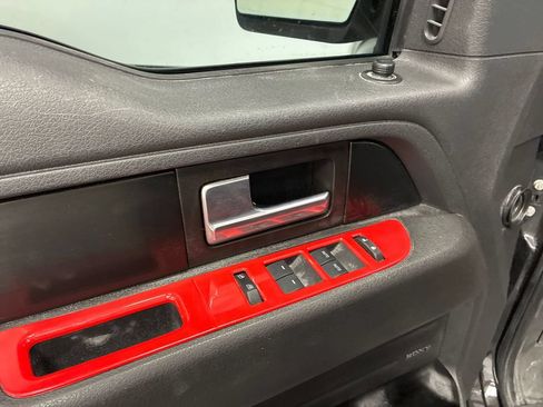 Used 2014 Ford F150 FX4 w/ Equipment Group 402A Luxury AWD/4WD image 10