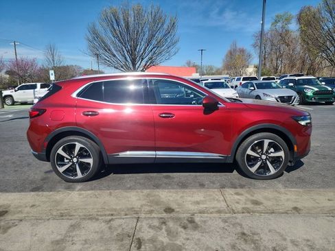 Used 2021 Buick Envision Essence w/ Technology Package I image 9