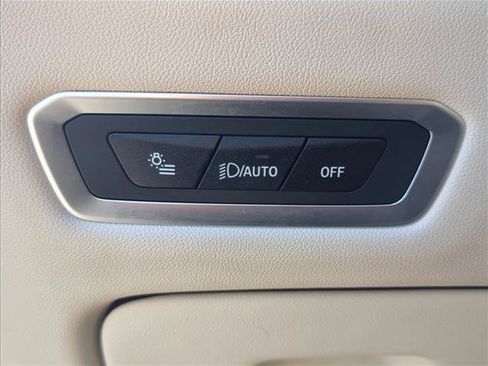 Used 2024 BMW X7 xDrive40i AWD/4WD image 13