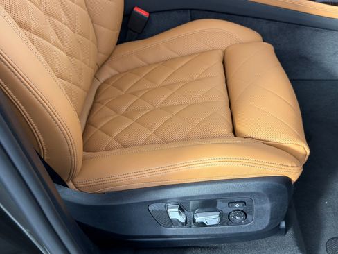 New 2026 BMW X7 xDrive40i w/ Executive Package image 33