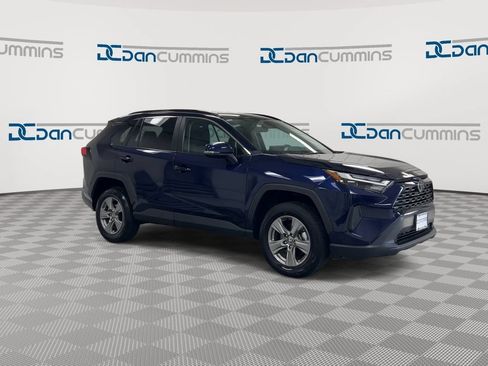 Used 2024 Toyota RAV4 XLE FWD image 2