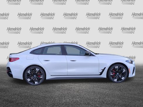 New 2026 BMW 430i xDrive w/ M Sport Package AWD/4WD image 11