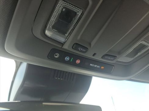Used 2025 GMC Sierra 2500 Pro AWD/4WD image 28