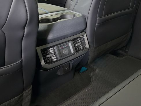 New 2026 Ford F250 Platinum AWD/4WD image 27
