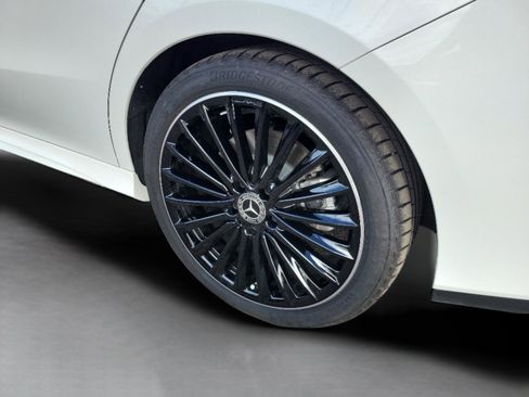 Certified 2026 Mercedes-Benz CLA 250 image 5