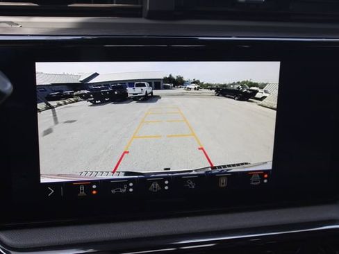 Used 2024 GMC Sierra 2500 AT4 w/ AT4 Premium Plus Package image 23