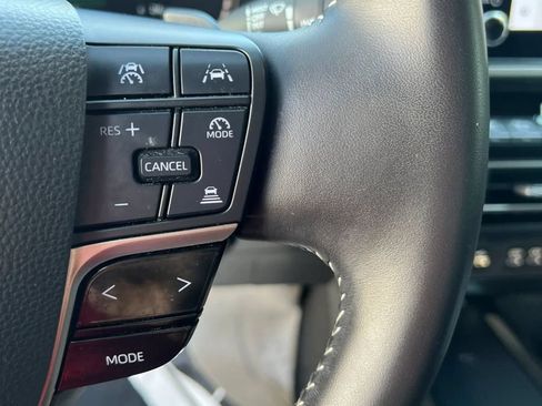 Used 2025 Toyota Camry SE FWD image 14