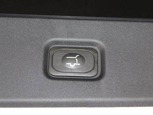 New 2025 Lincoln Navigator Reserve image 30