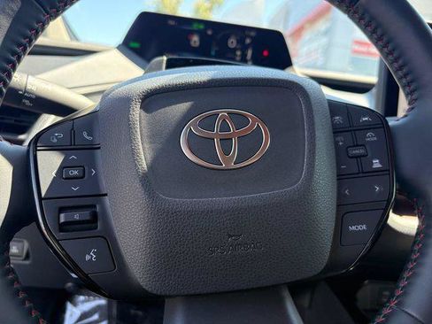 Certified 2024 Toyota Prius Prime FWD image 24