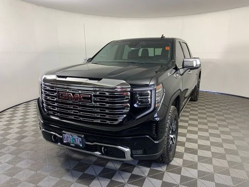 Used 2022 GMC Sierra 1500 Denali image 5