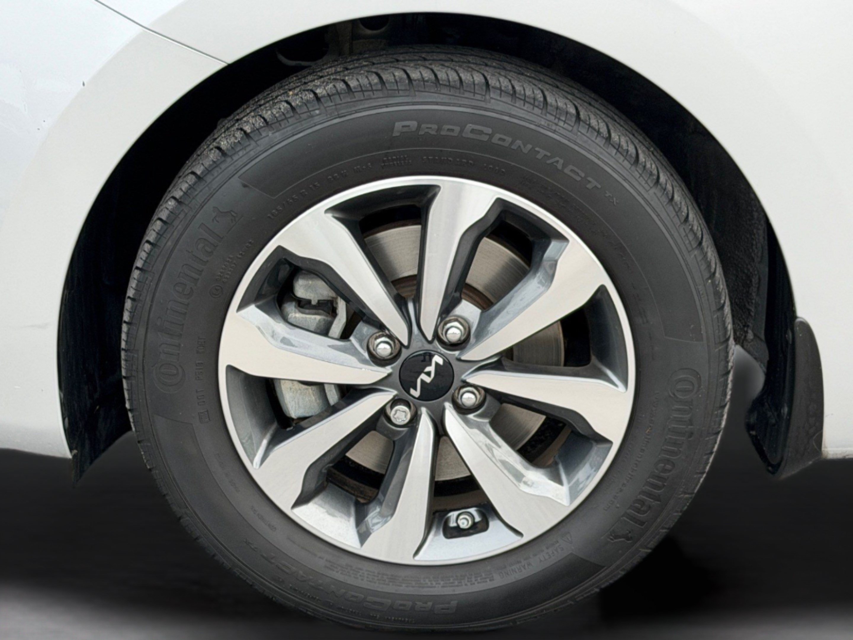 Used 2023 Kia Rio S w/ Technology Package FWD image 44
