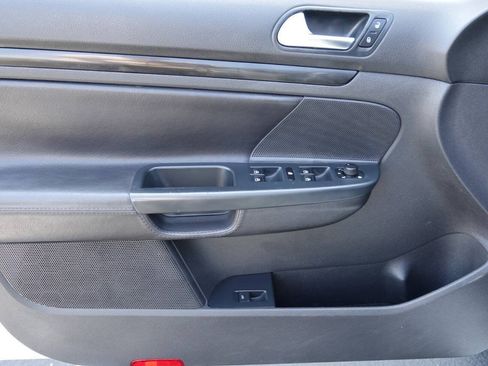 Used 2012 Volkswagen Jetta TDI FWD image 55